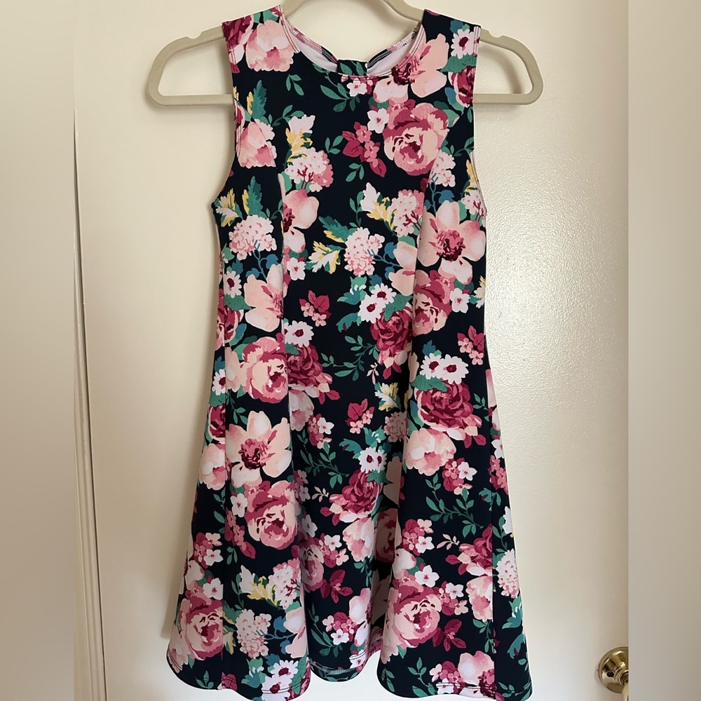 Abercrombie & Fitch Dress!!